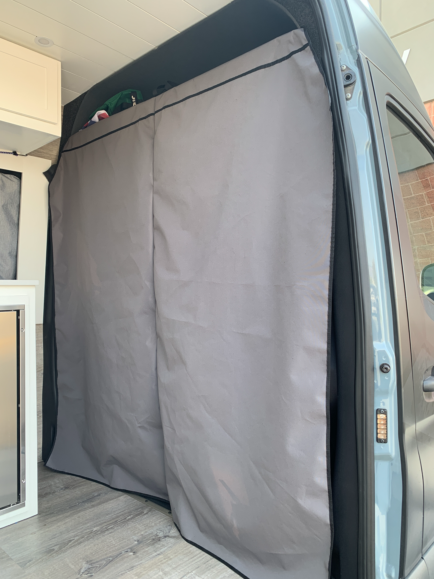 INSULATED Magnetic Privacy Curtain
