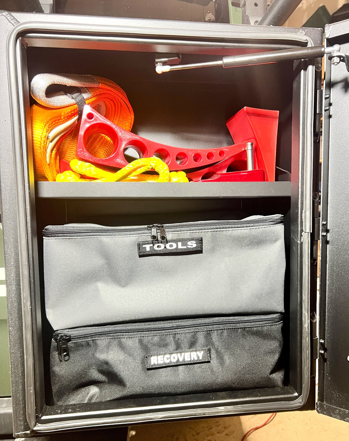 EXPEDITION BOX-LARGE Divider Storage Bags-duckduckjeep-offroad-wrangler-gladiator-3d-jeep duck-custom duck-Jeep-The Quacktory-Fun Jeep Ducks-Ducks4Jeep