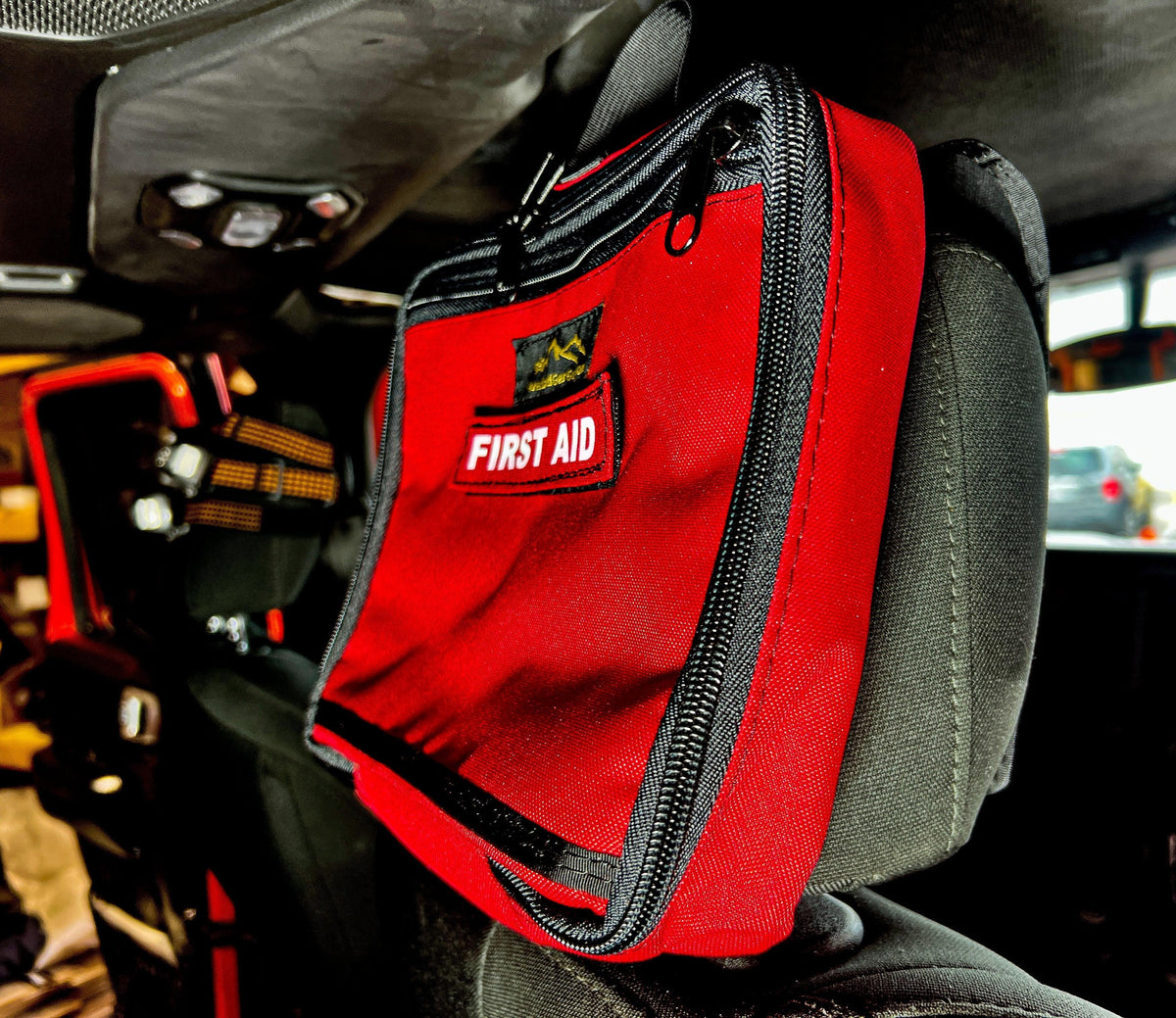 First Aid Kit Headrest Pouch - IFAK-duckduckjeep-offroad-wrangler-gladiator-3d-jeep duck-custom duck-Jeep-The Quacktory-Fun Jeep Ducks-Ducks4Jeep