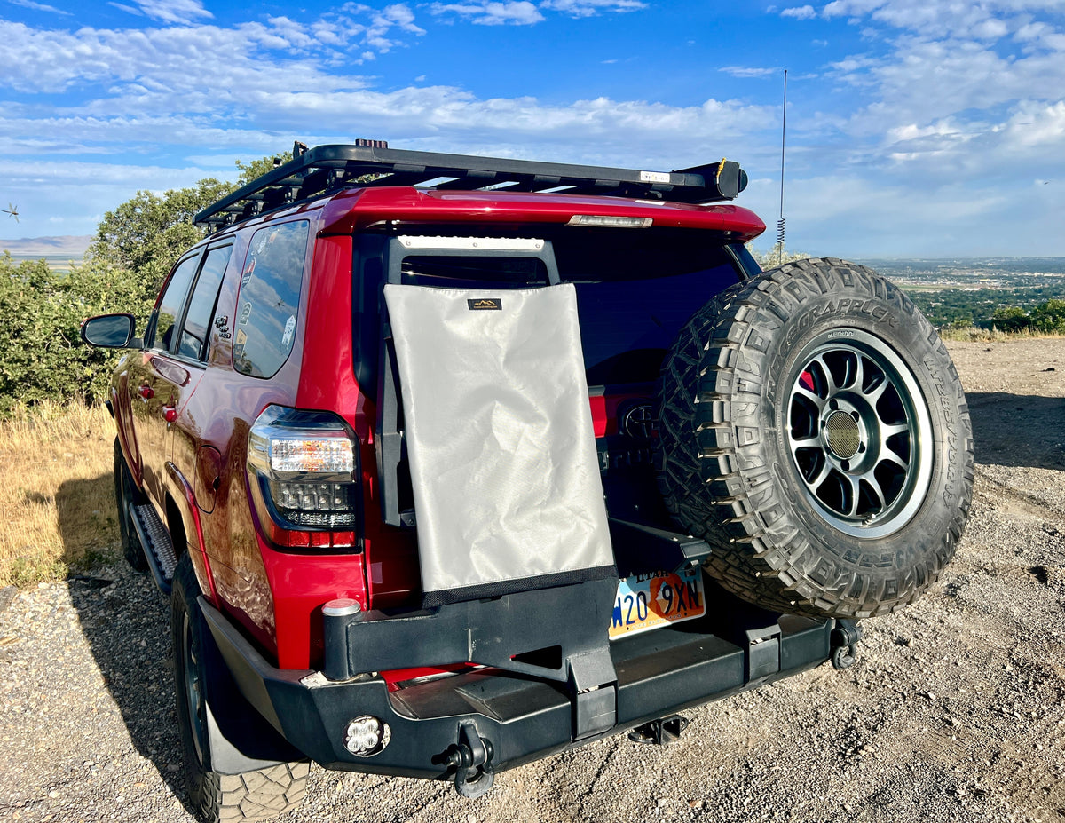 INEOS Grenadier Ladder Trash Bag - 24 inch-duckduckjeep-offroad-wrangler-gladiator-3d-jeep duck-custom duck-Jeep-The Quacktory-Fun Jeep Ducks-Ducks4Jeep