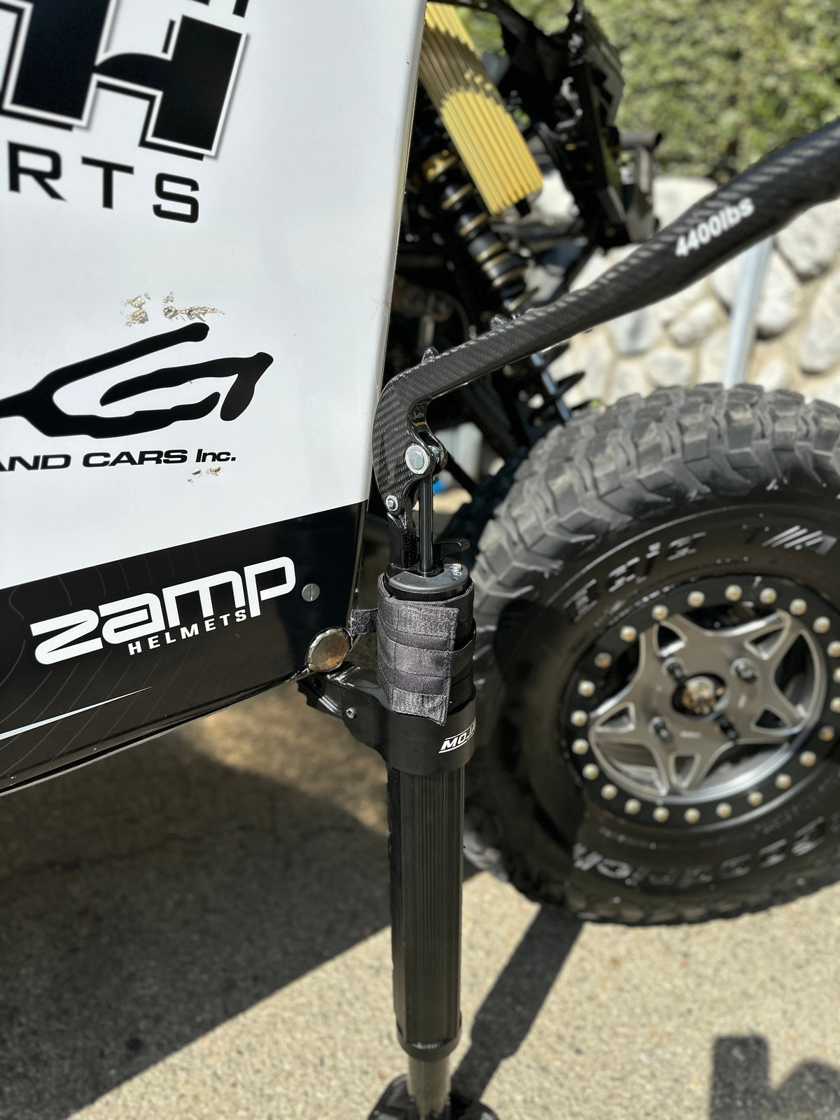 MOJAB CarbonPro Compact Hydraulic Jack with Mounting Clamps MLH 40''-duckduckjeep-offroad-wrangler-gladiator-3d-jeep duck-custom duck-Jeep-The Quacktory-Fun Jeep Ducks-Ducks4Jeep
