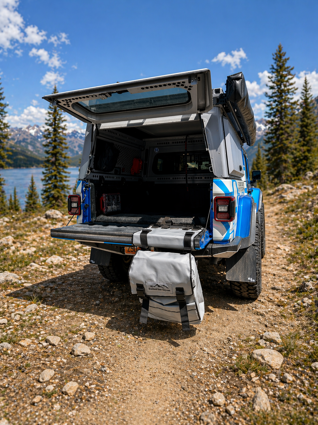 Tailgate Trash Bag Gladiator - Tacoma - Ram - Rivian -QuarterMaster-duckduckjeep-offroad-wrangler-gladiator-3d-jeep duck-custom duck-Jeep-The Quacktory-Fun Jeep Ducks-Ducks4Jeep
