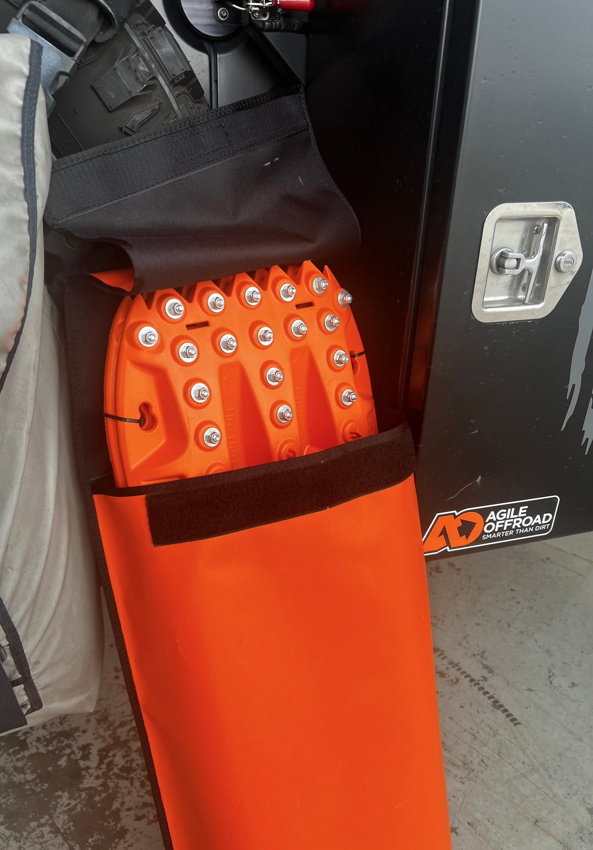 Traction Recovery Board Storage Bag-duckduckjeep-offroad-wrangler-gladiator-3d-jeep duck-custom duck-Jeep-The Quacktory-Fun Jeep Ducks-Ducks4Jeep