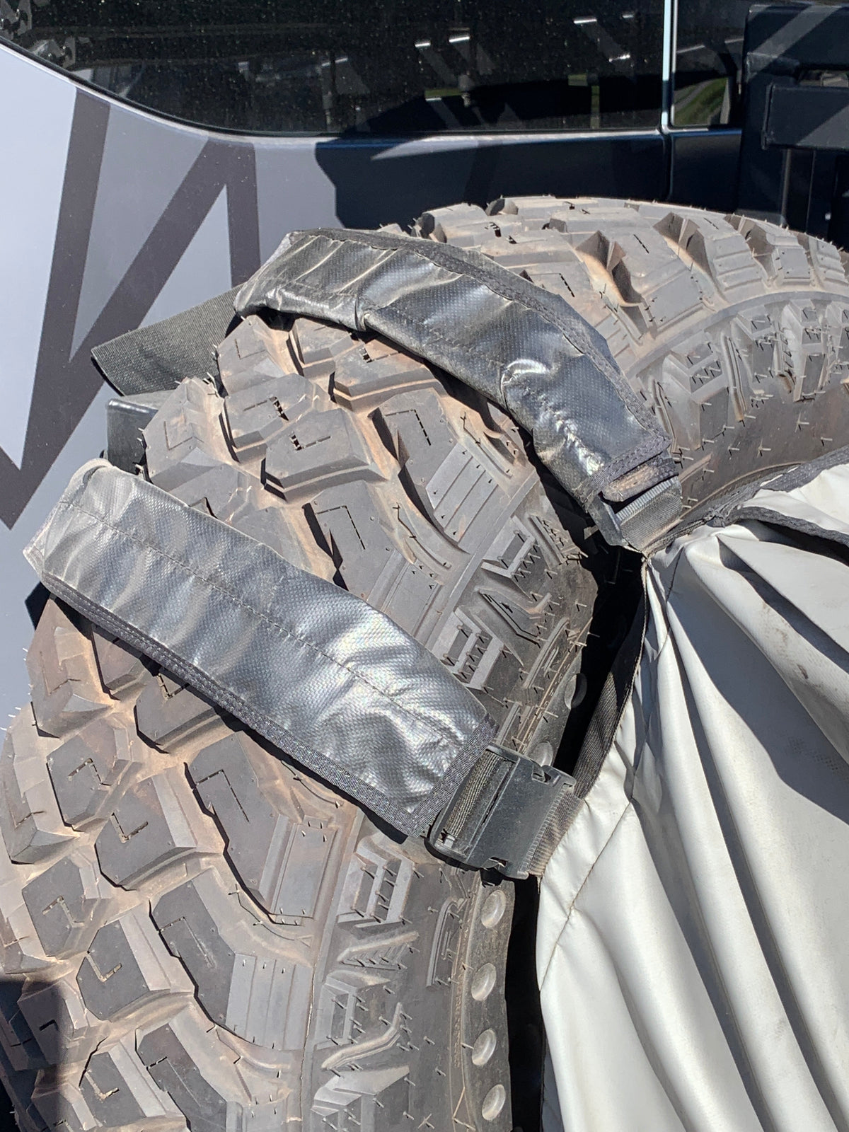 Vinyl Covers - Spare Tire Trash Bag-duckduckjeep-offroad-wrangler-gladiator-3d-jeep duck-custom duck-Jeep-The Quacktory-Fun Jeep Ducks-Ducks4Jeep